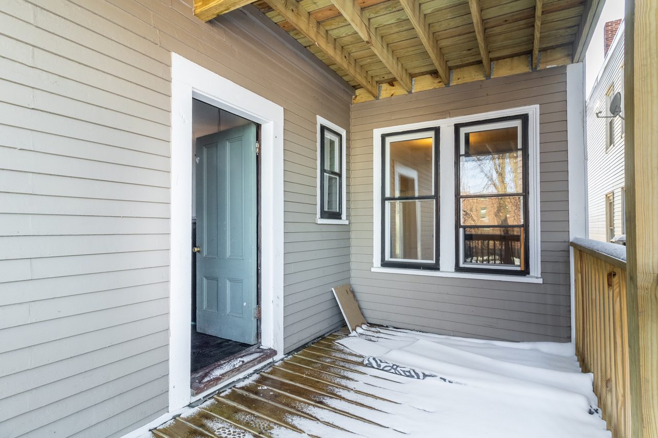  #926: Roxbury - Queen Bedroom B  -  #926: Roxbury  - Gallery -  10