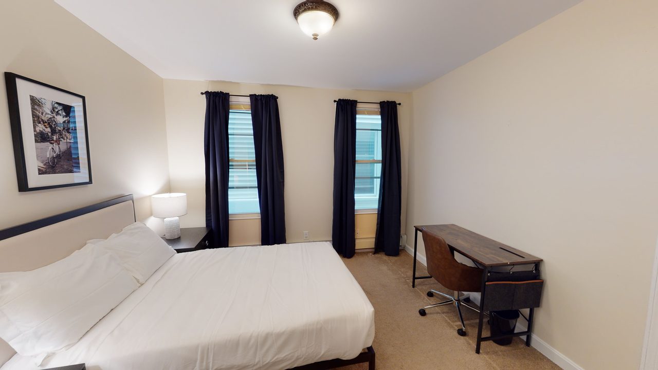 #1297: Central Square (Cambridge) - Full Bedroom B - 8