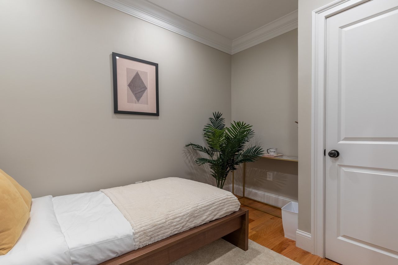  #278: North End - Twin Bedroom C  -  #278: North End  - Gallery -  1