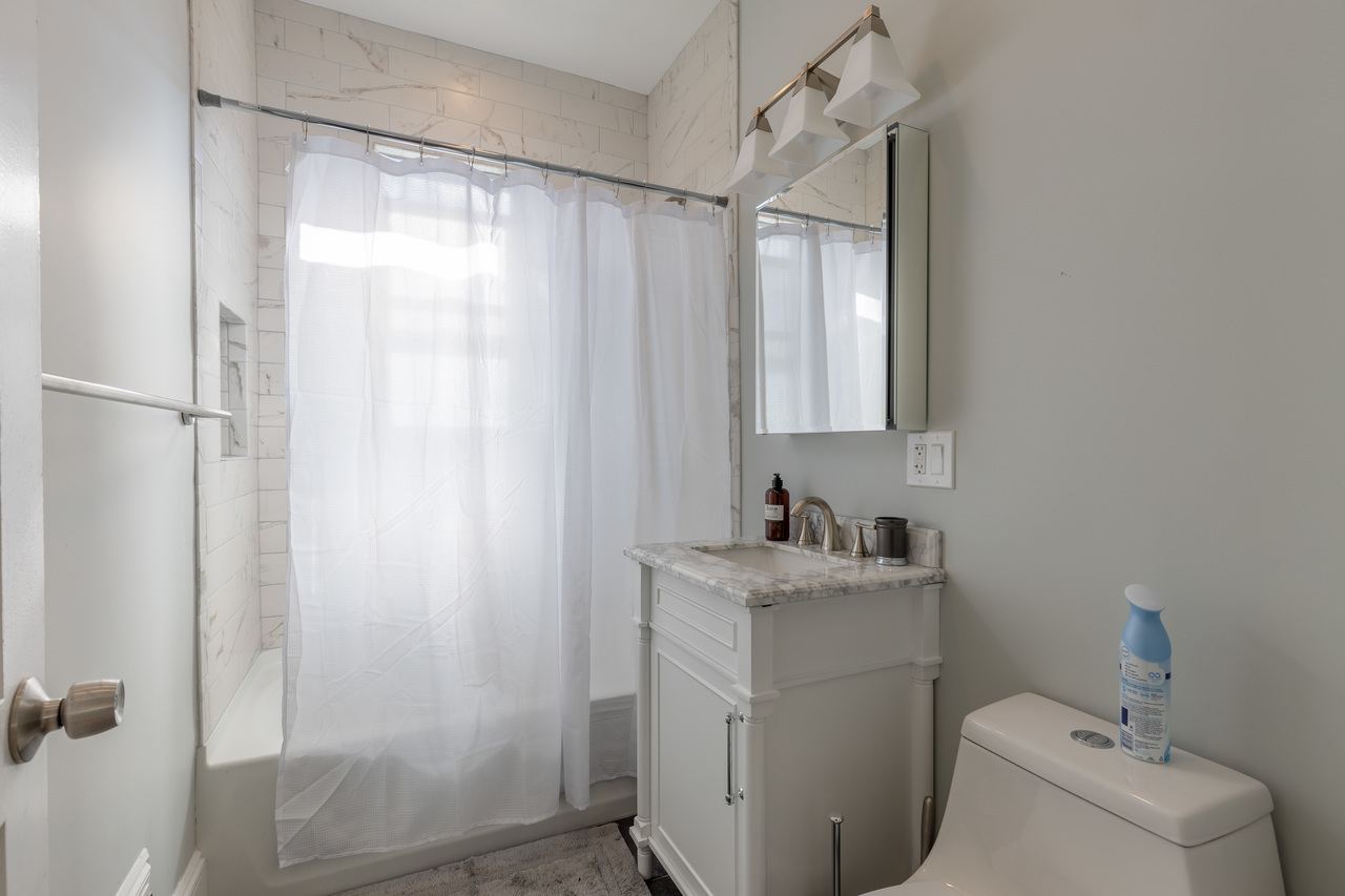 #331: Savin Hill - Queen Bedroom A - 7