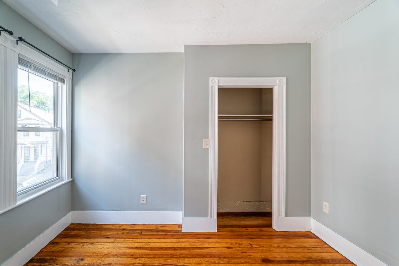 #1284: Allston - Queen Bedroom C - 3
