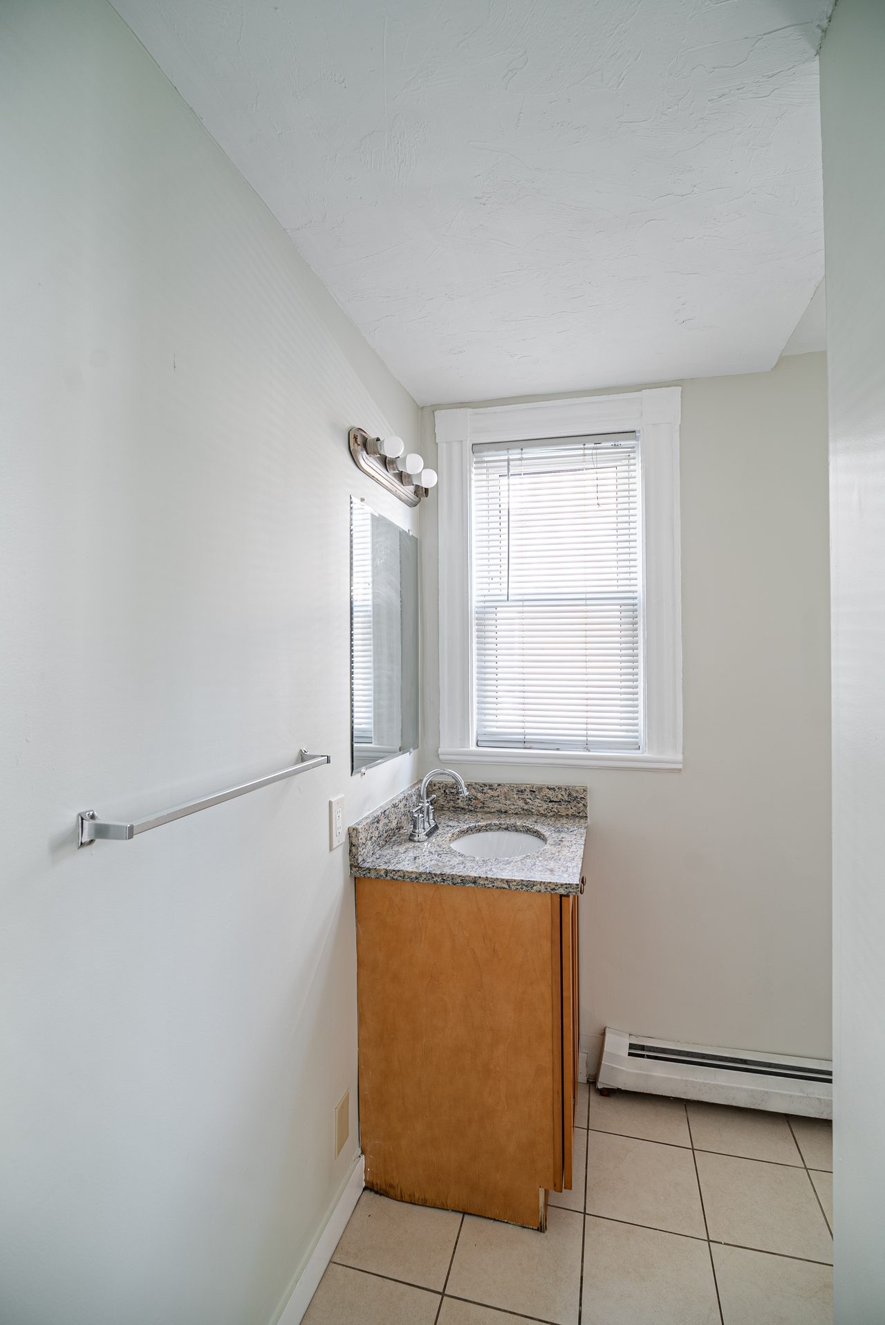 #1284: Allston - Queen Bedroom C - 18