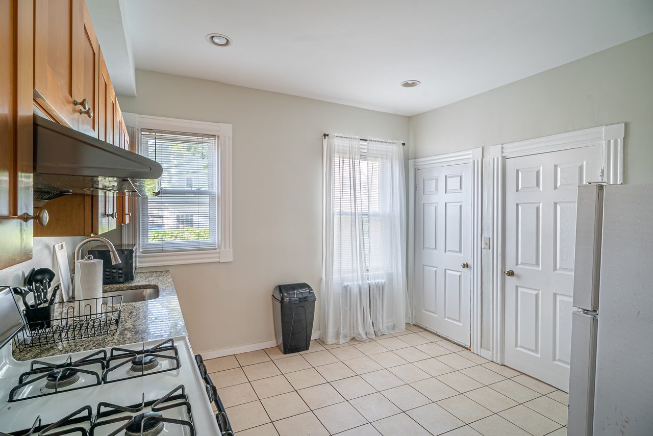 #1284: Allston - Full Bedroom A - 7