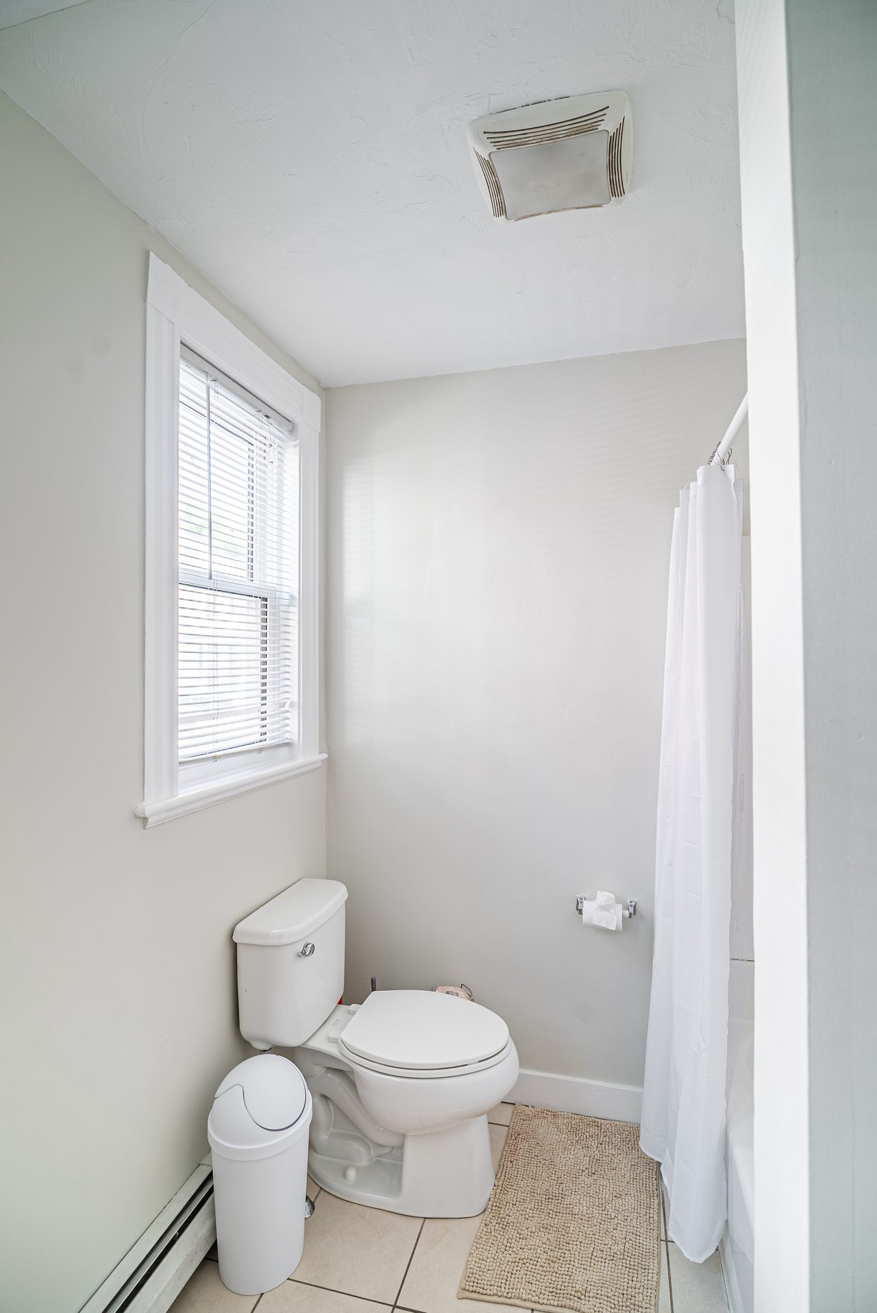 #1284: Allston - Queen Bedroom E - 18