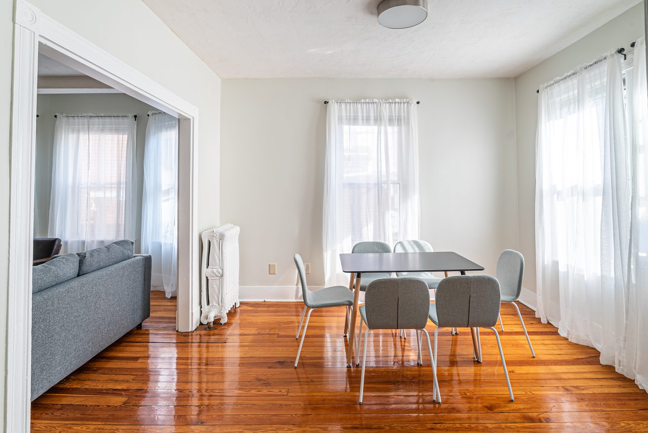 #1284: Allston - Queen Bedroom E - 14