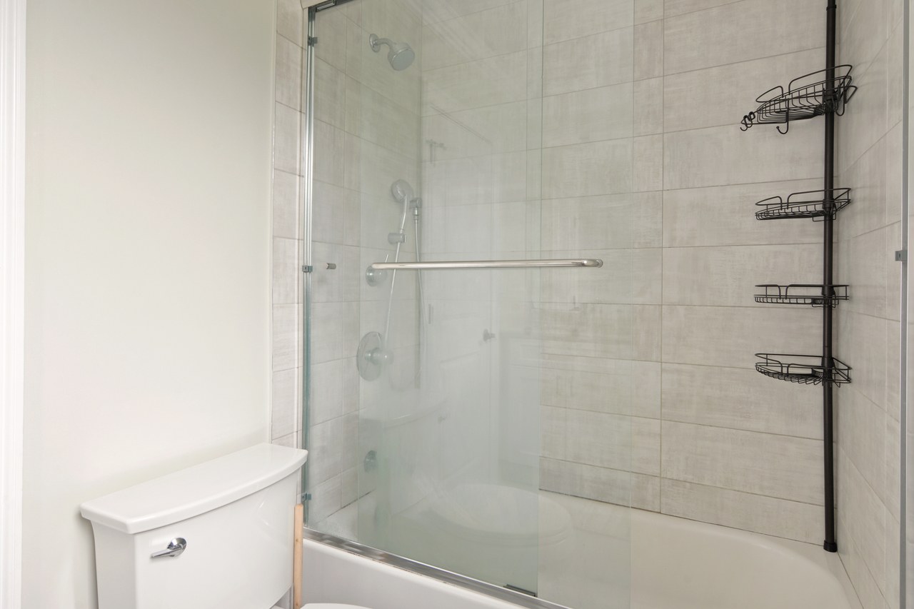 #571: Brighton - Full Bedroom C - #571: Brighton - Gallery - 8