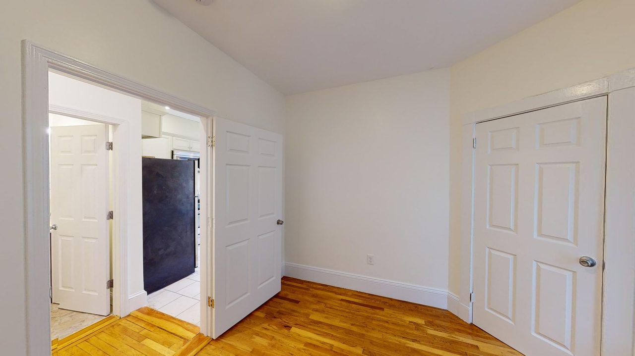  #1417: Somerville - Full Bedroom C  -  #1417: Somerville  - Gallery -  3