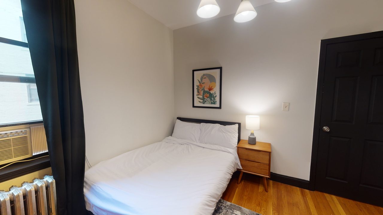  #387: Brighton - Full Bedroom С  -  #387: Brighton  - Gallery -  14