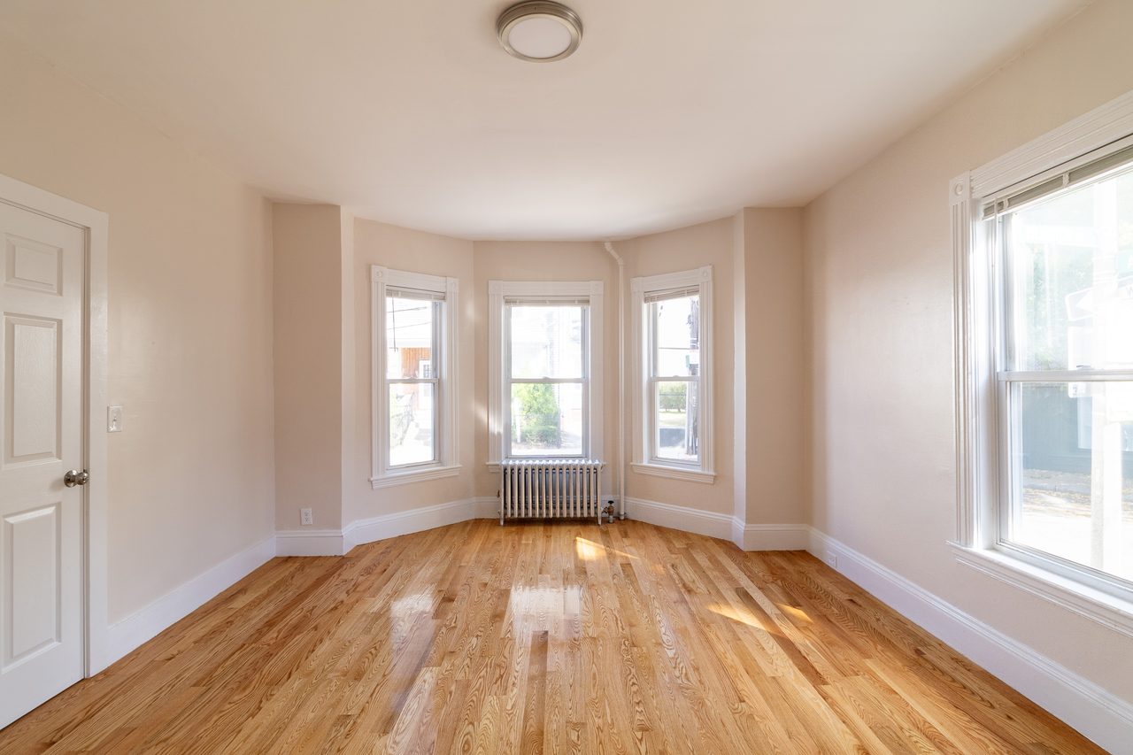 #1734: Allston - Queen Bedroom A - 3