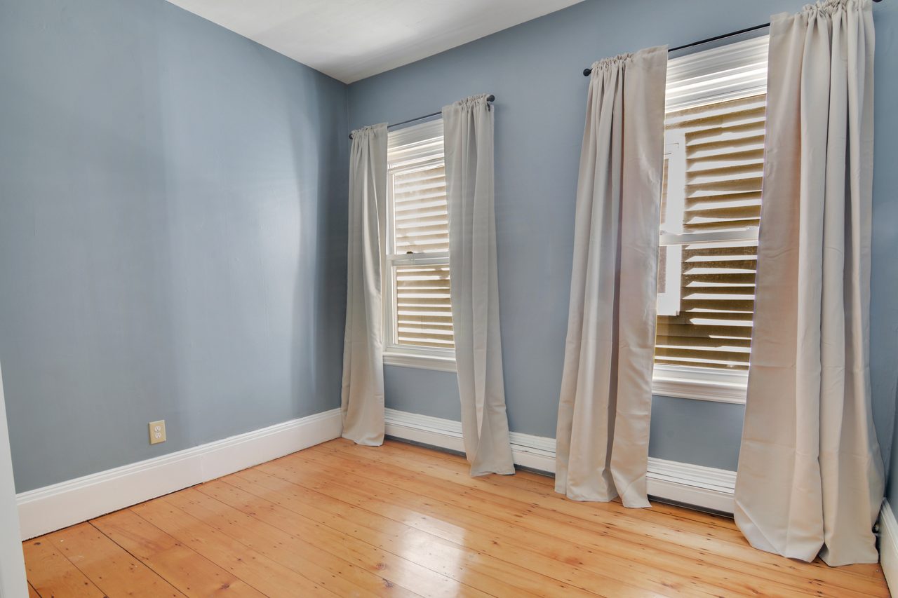 #745: Polish Triangle - Full Bedroom C - 6