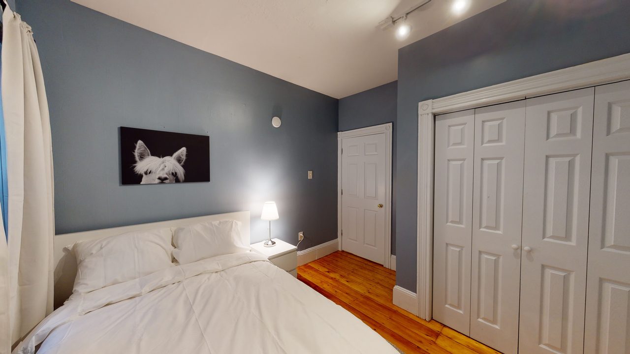 #745: Polish Triangle - Full Bedroom C - 5