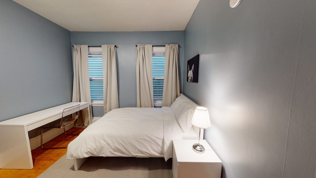 #745: Polish Triangle - Full Bedroom C - 4