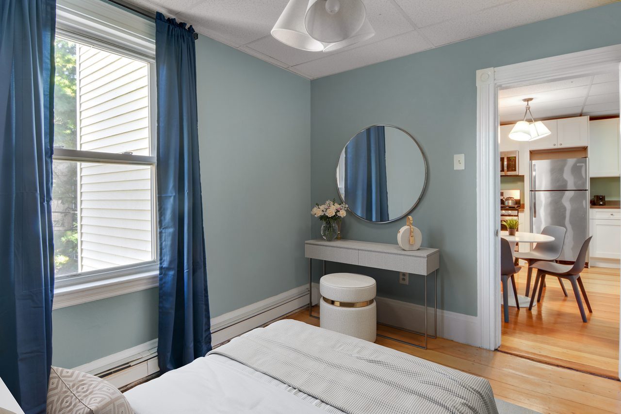 #745: Polish Triangle - Full Bedroom A - 1