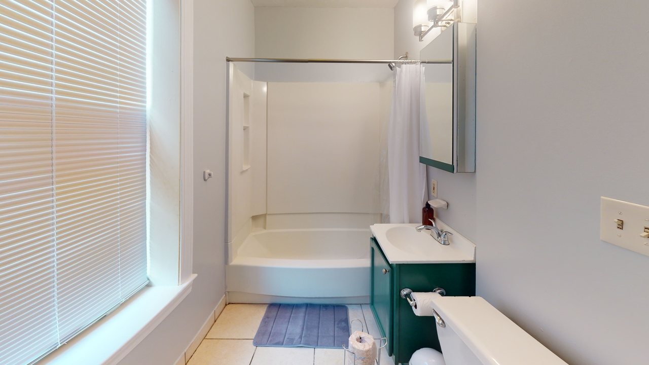  #536: Allston - Queen Bedroom A  -  #536: Allston  - Gallery -  7
