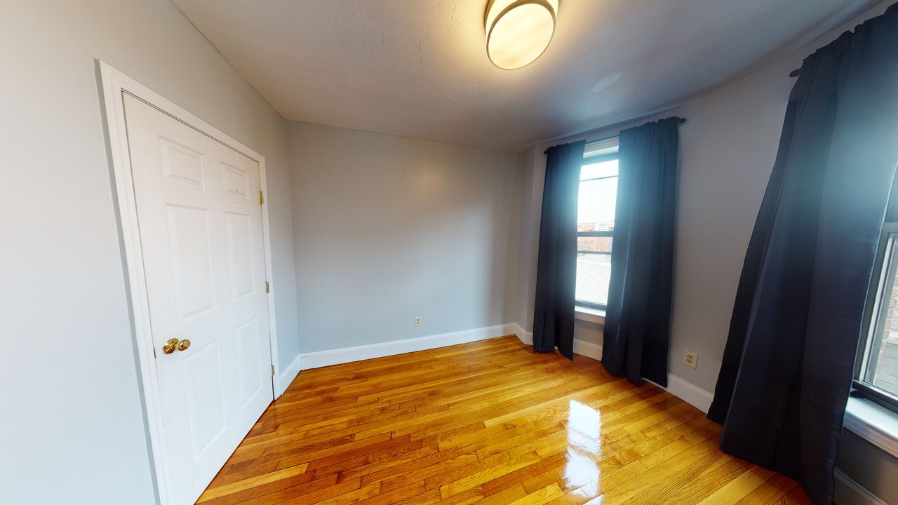 #536: Allston - Queen Bedroom A  -  #536: Allston  - Gallery -  2