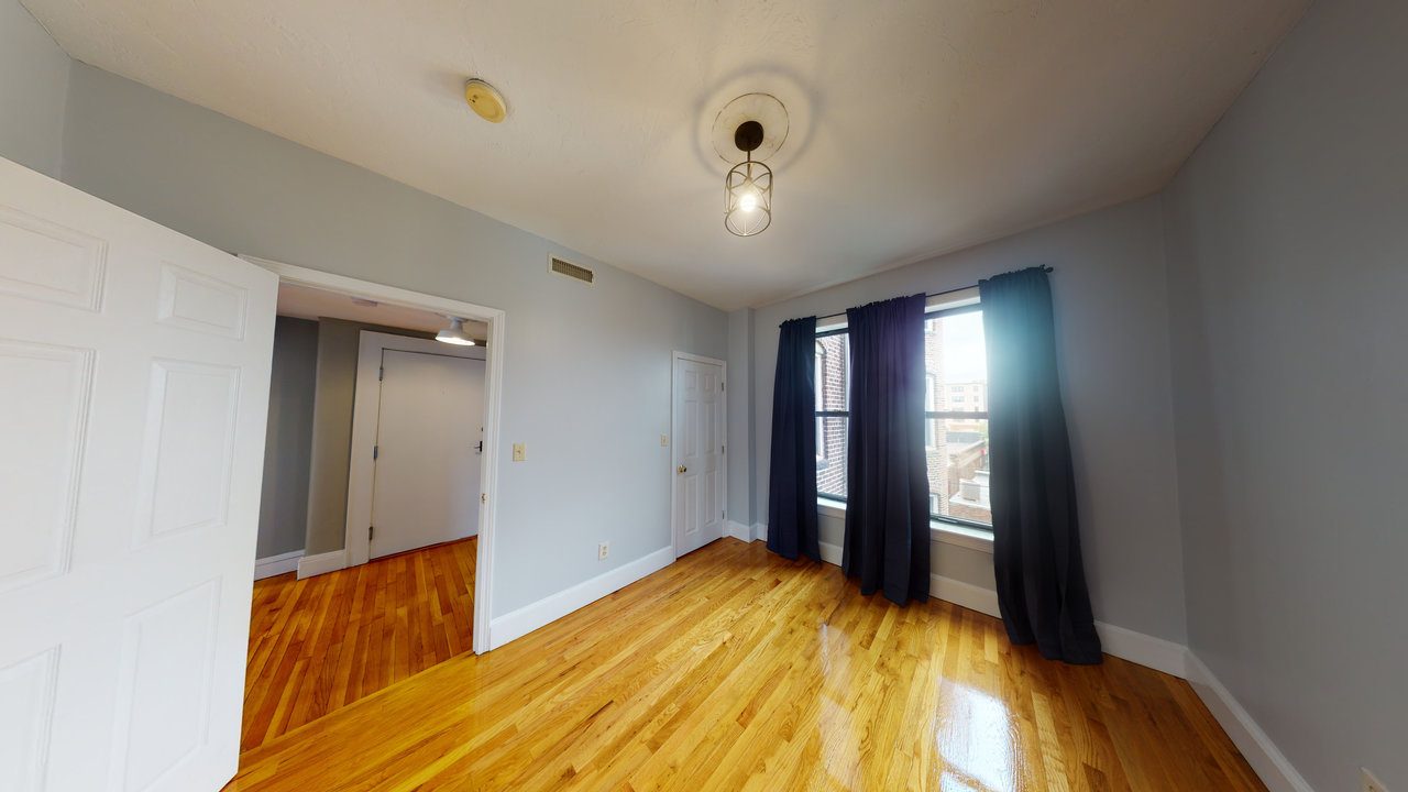  #536: Allston - Queen Bedroom B  -  #536: Allston  - Gallery -  1