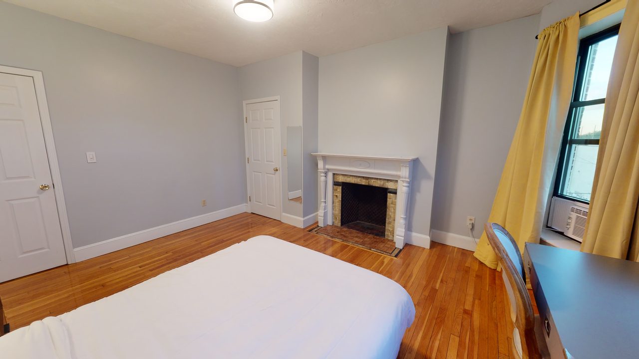  #536: Allston - Queen Bedroom C  -  #536: Allston  - Gallery -  6