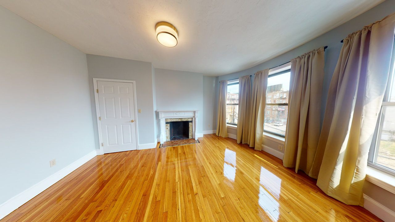  #536: Allston - Queen Bedroom C  -  #536: Allston  - Gallery -  4