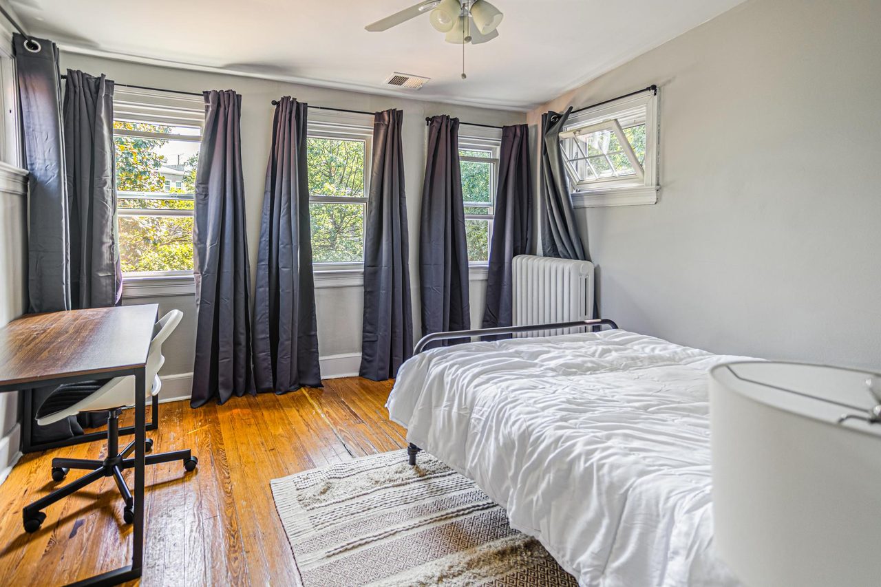 #1098: Brookland - Full Bedroom E - 33