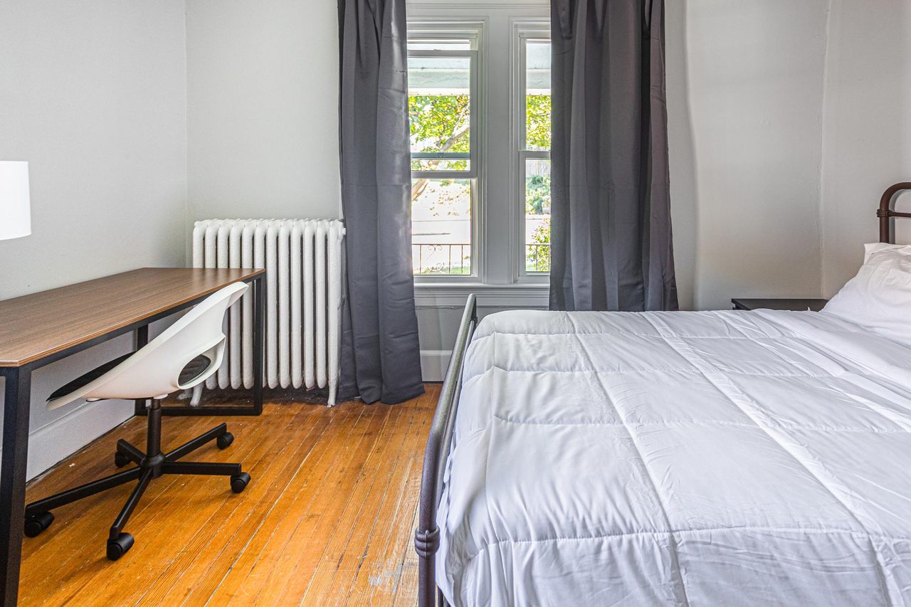 #1098: Brookland - Full Bedroom E - 3