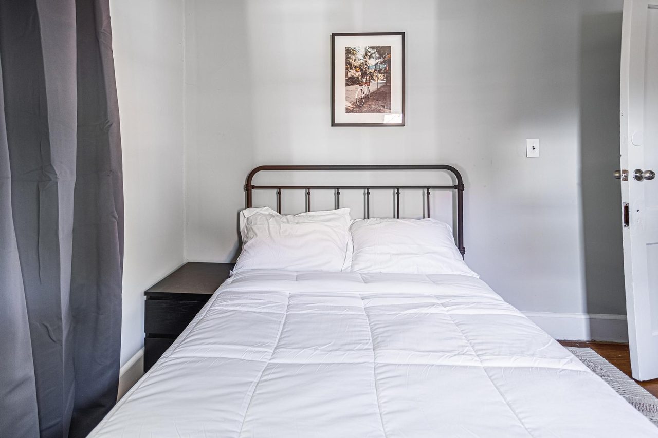 #1098: Brookland - Full Bedroom E - 2