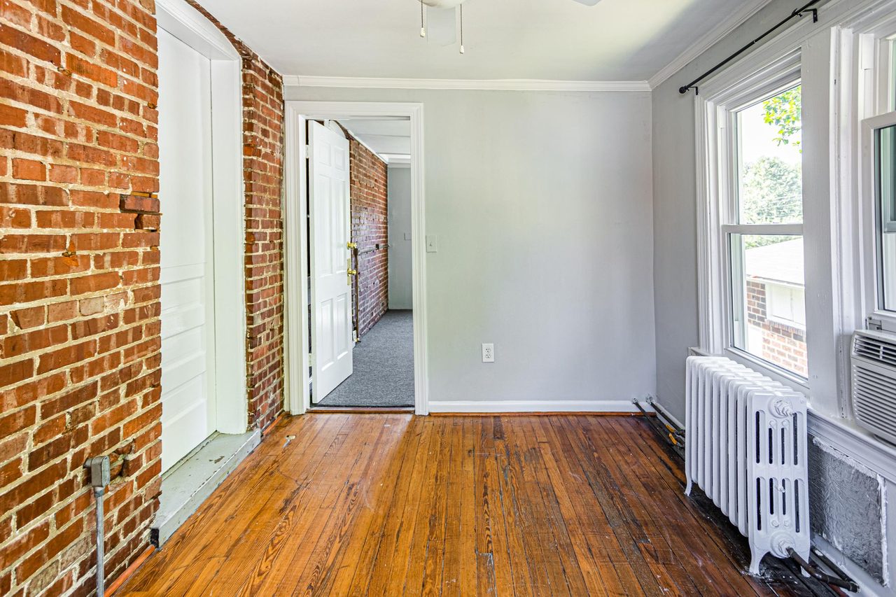 #1098: Brookland - Full Bedroom A - 25