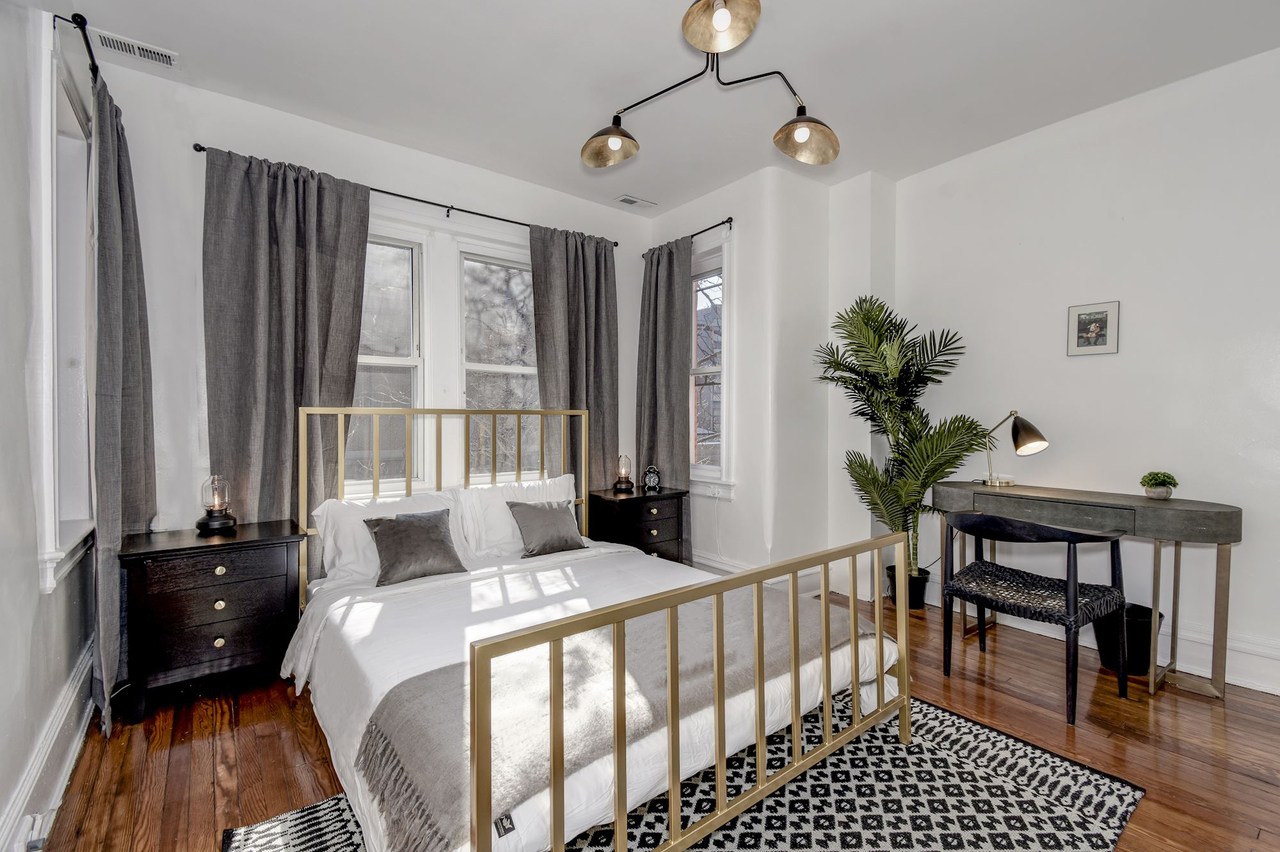  #179: Capitol Hill - Queen Bedroom 2A  -  #179: Capitol Hill  - Gallery -  9