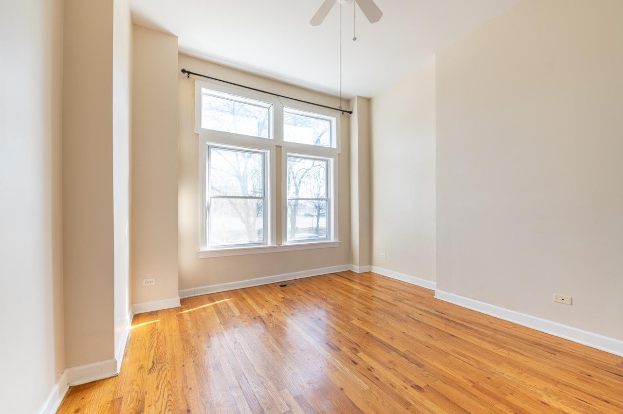  #1587: Near West Side - Full Bedroom C  -  #1587: Near West Side  - Gallery -  13