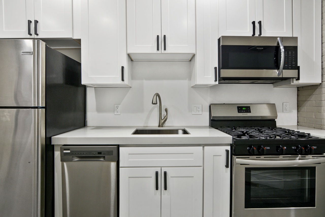 #538: North End - 1 Bedroom (Full) - 25