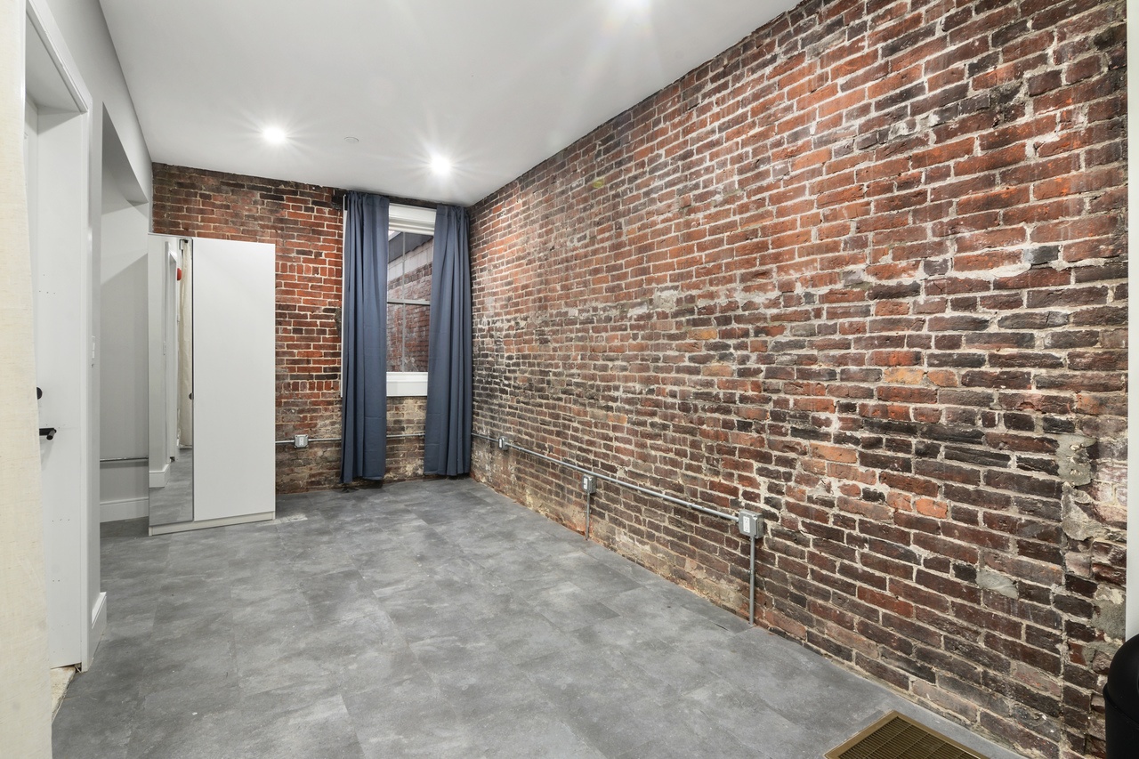 #538: North End - 1 Bedroom (Full) - 21