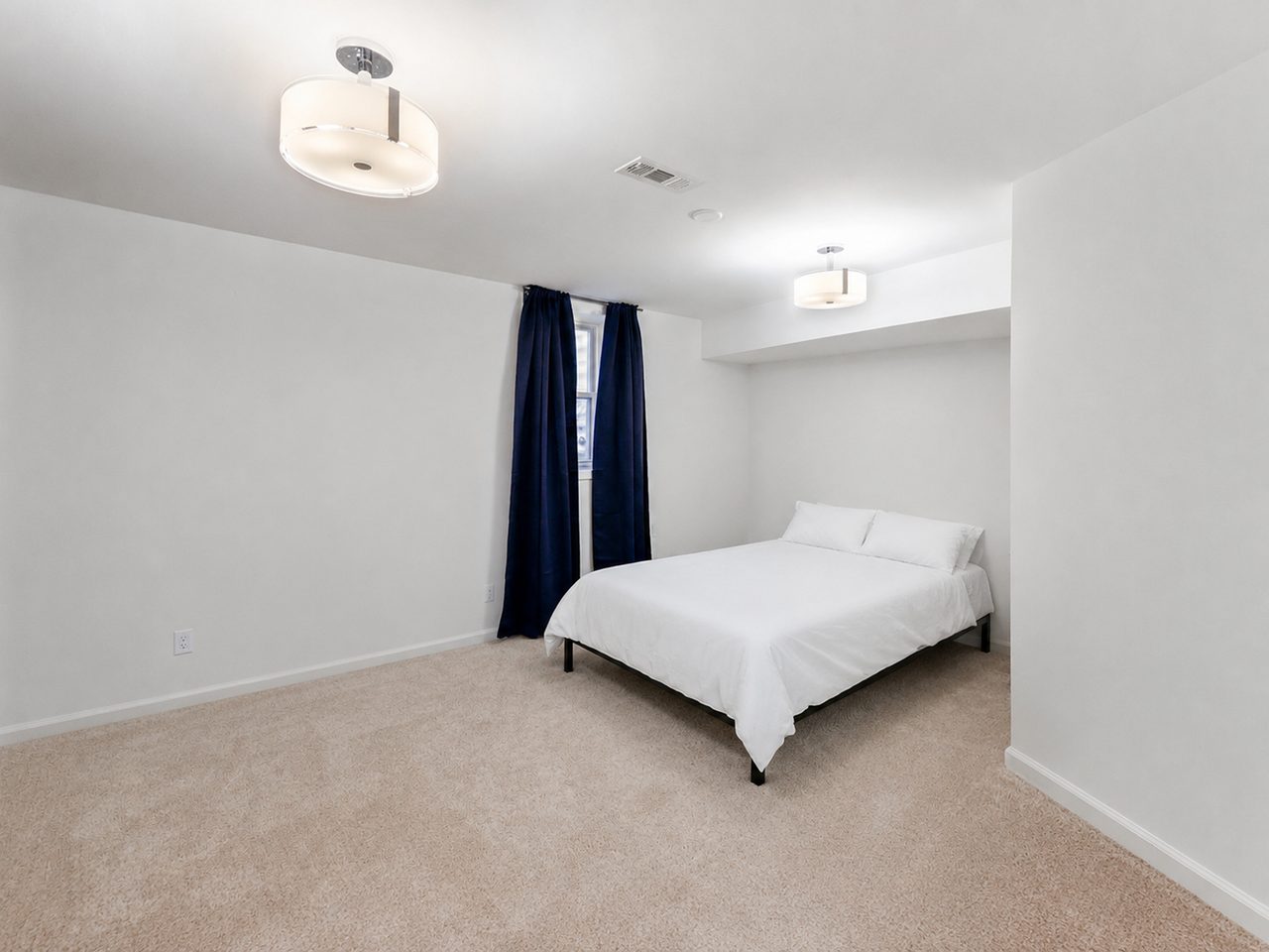 #415: Logan Circle - Queen Bedroom BD - 21