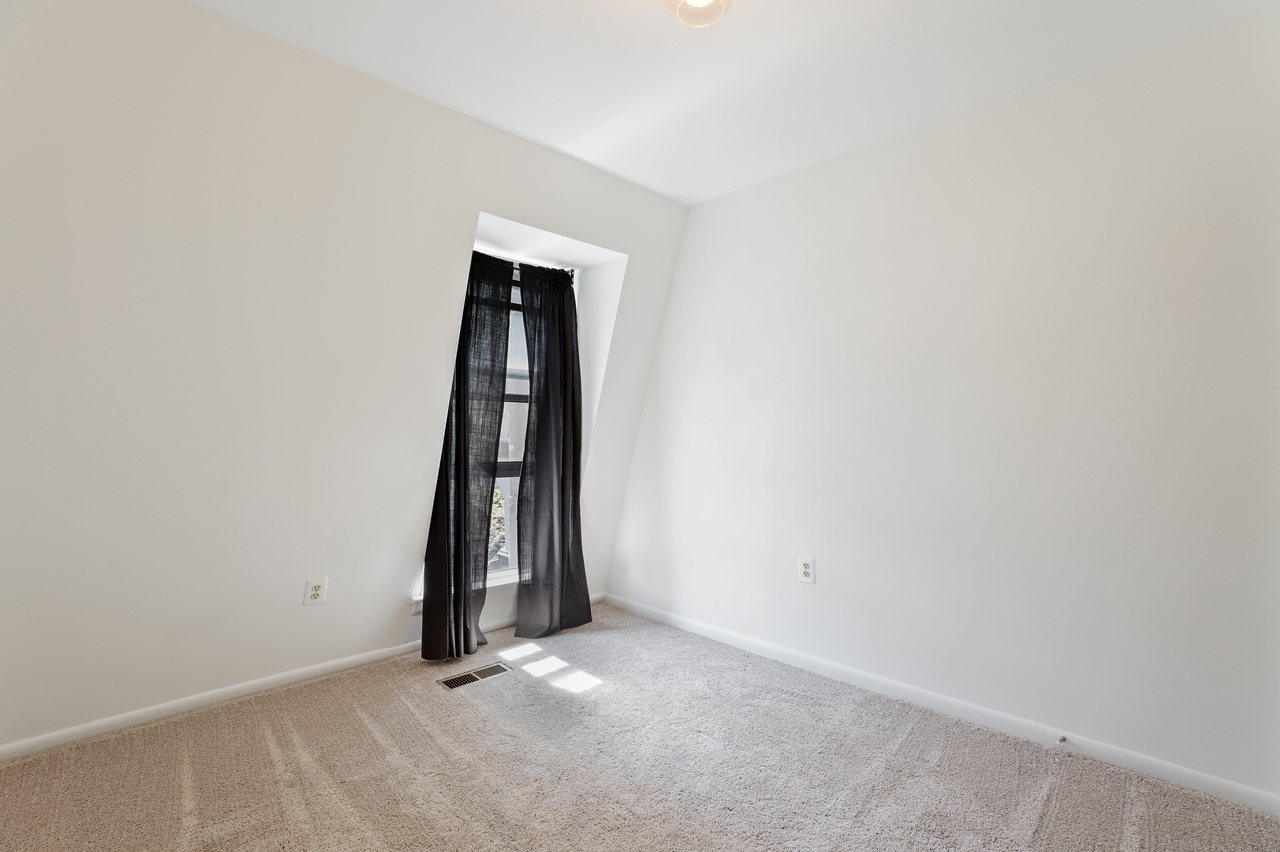  #415: Logan Circle - Full Bedroom 2C  -  #415: Logan Circle  - Gallery -  2