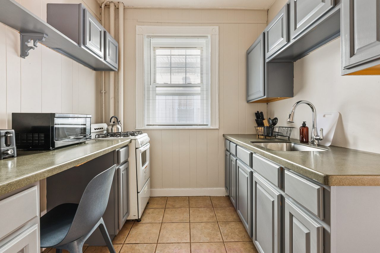 #728: Allston - Full Bedroom B - 14