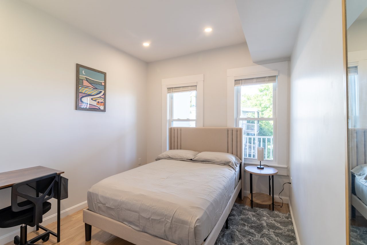 #1756: JFK/UMass - Queen Room A - 9