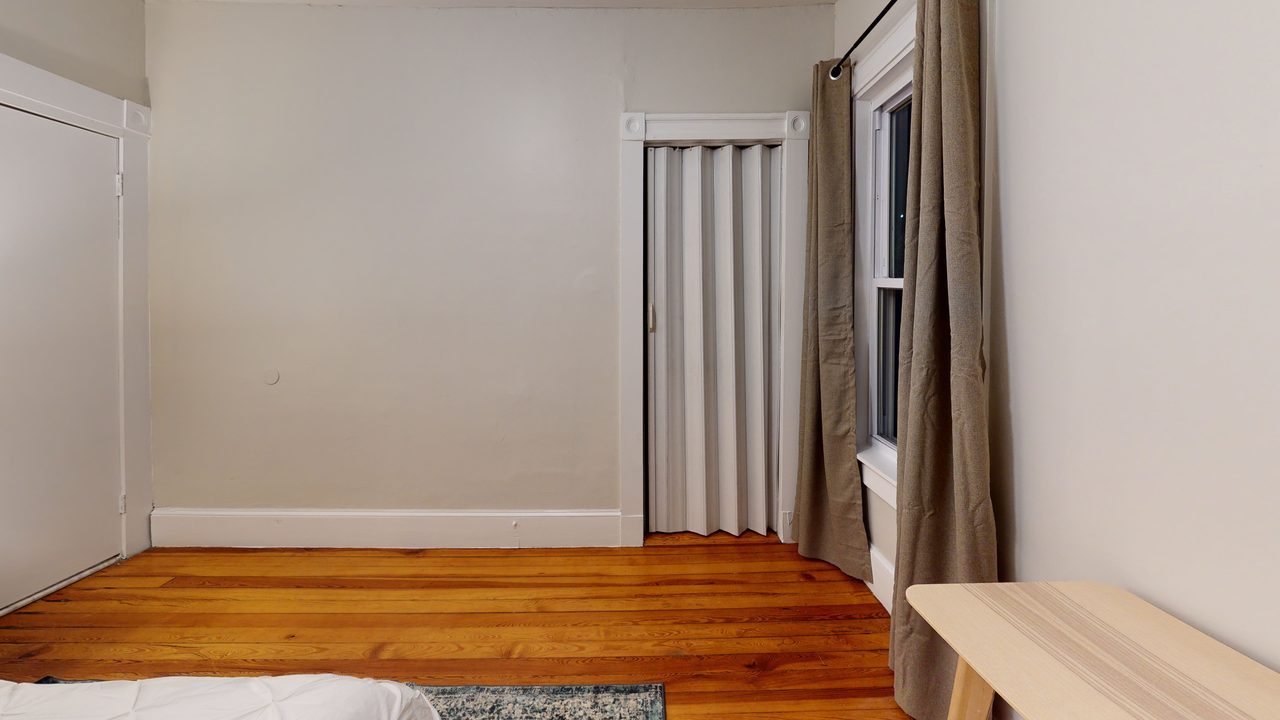 #816: Somerville - Full Bedroom C - 8