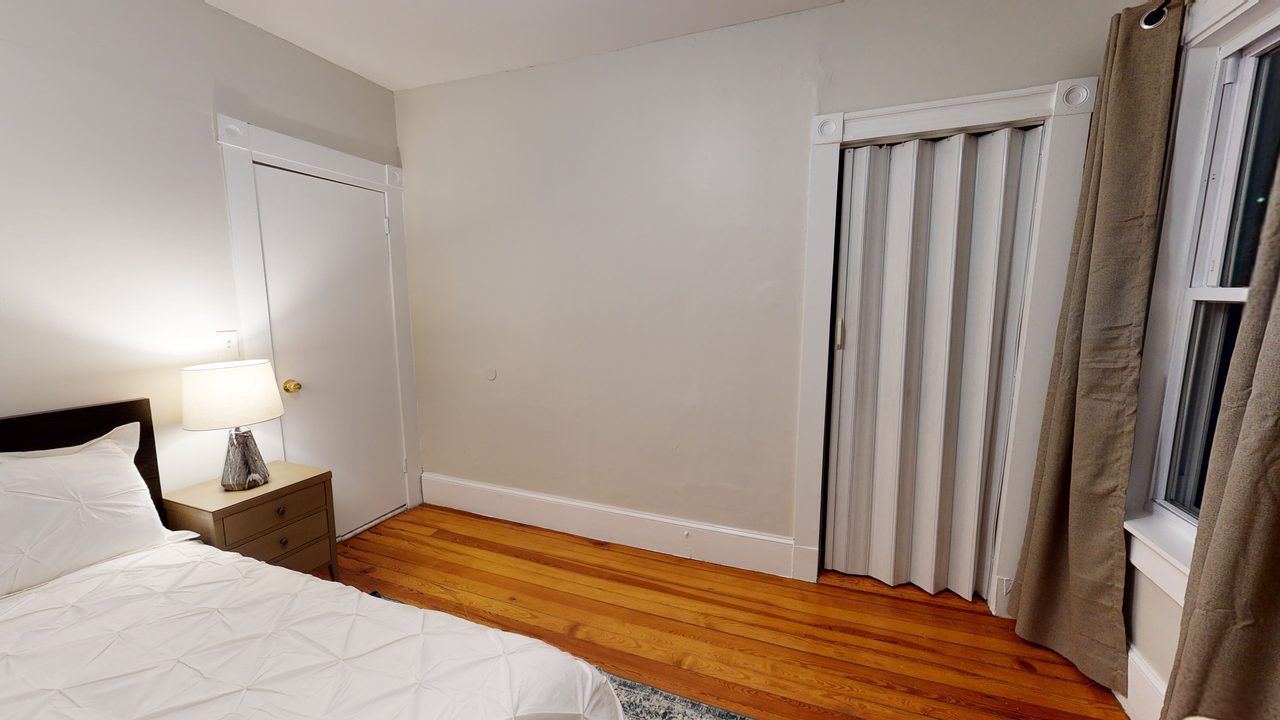 #816: Somerville - Full Bedroom C - 6