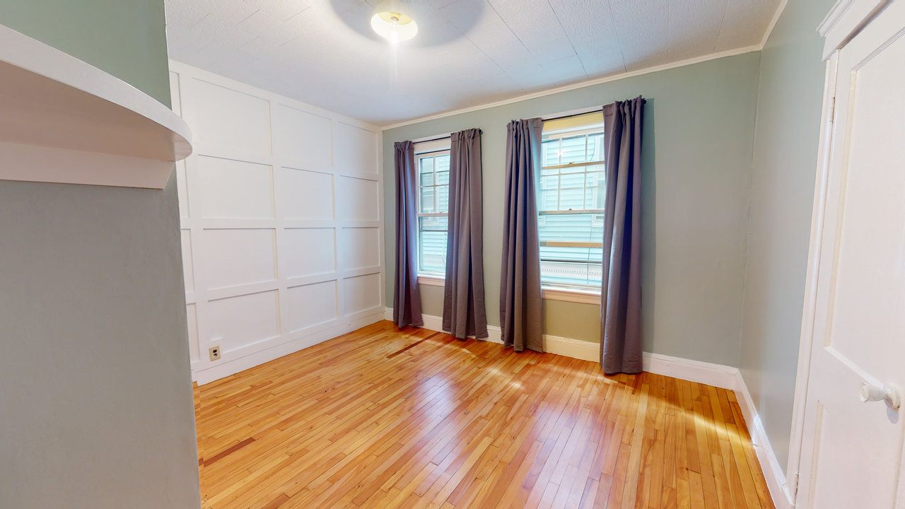 #568: Dorchester Center - Queen Bedroom C - 5