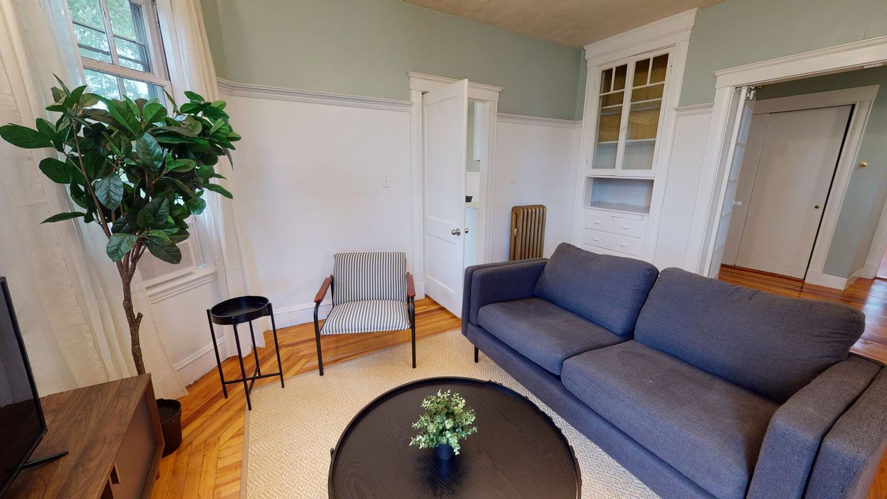 #568: Dorchester Center - Queen Bedroom D - 10
