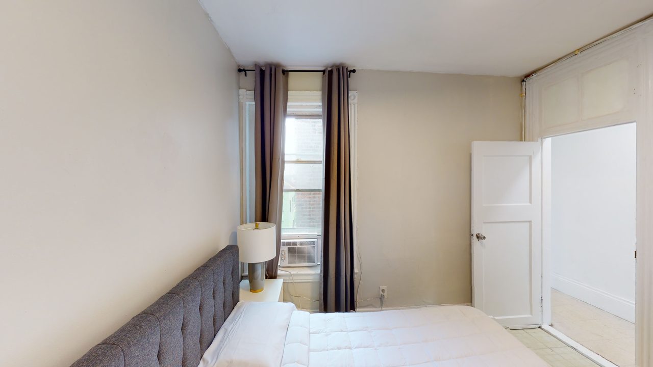  #1421: Allston - Full Bedroom C  -  #1421: Allston  - Gallery -  3