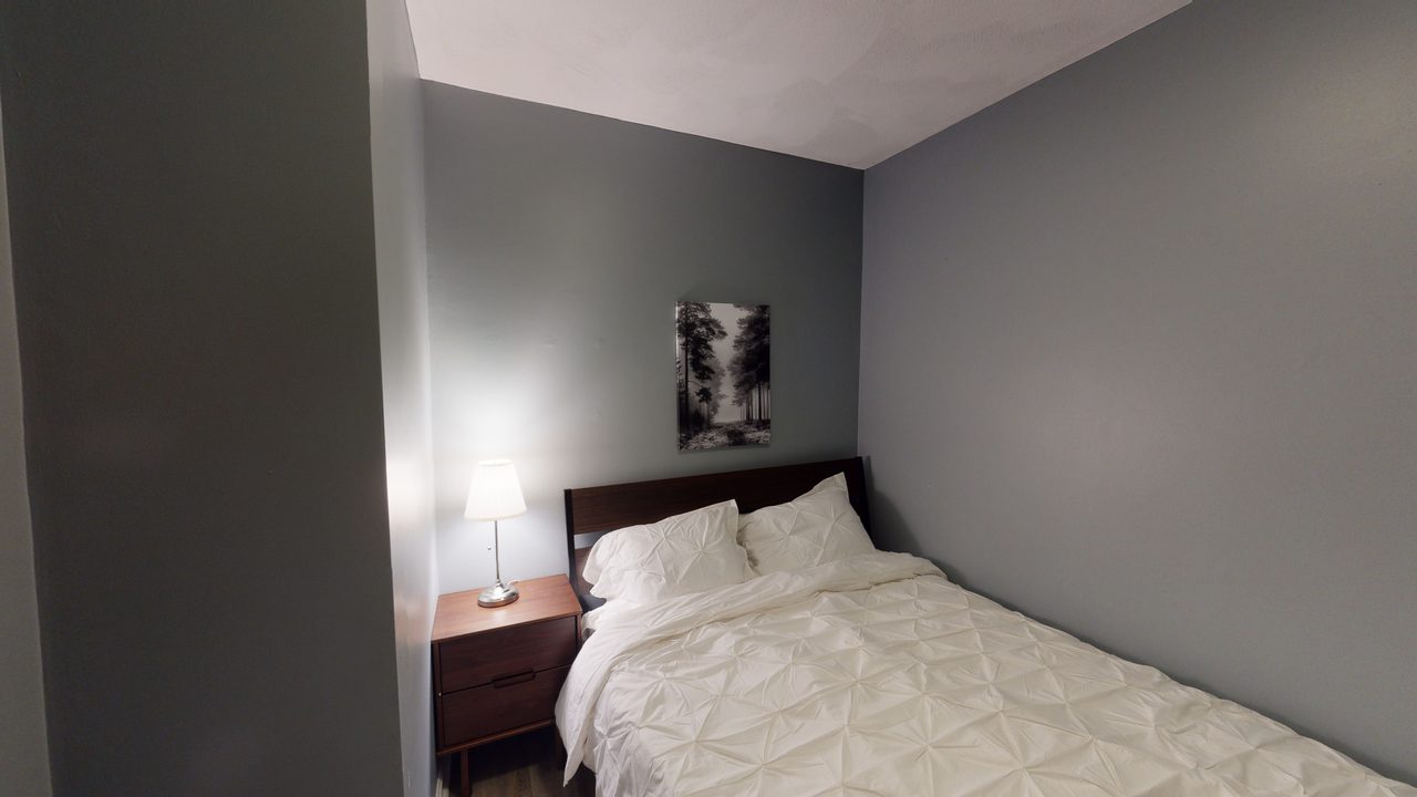  #472: North End - Full Bedroom C  -  #472: North End  - Gallery -  2