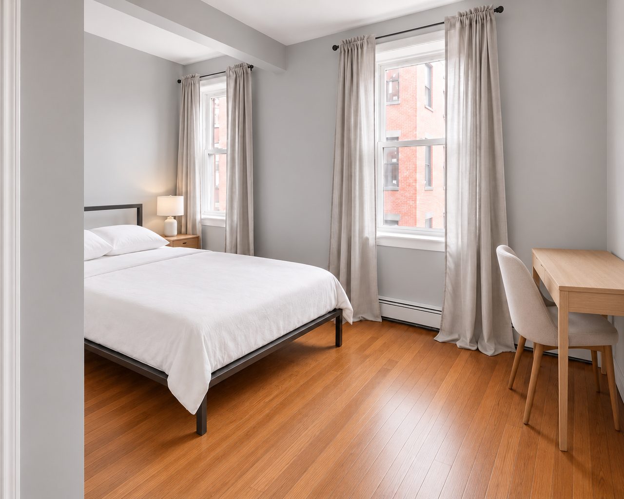 #472: North End - Queen Bedroom A - 16