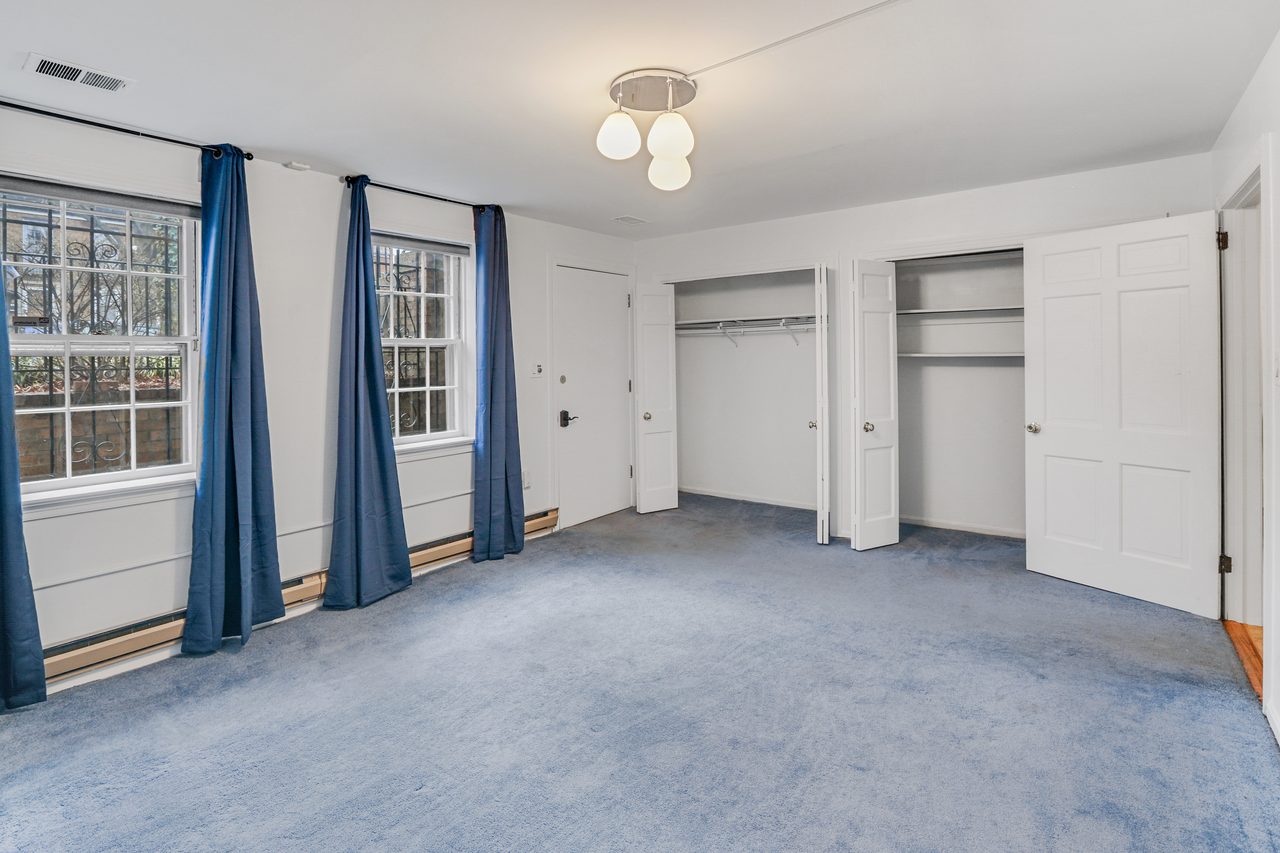  #938: Southwest Waterfront - Queen Bedroom C  -  #938: Southwest Waterfront  - Gallery -  14