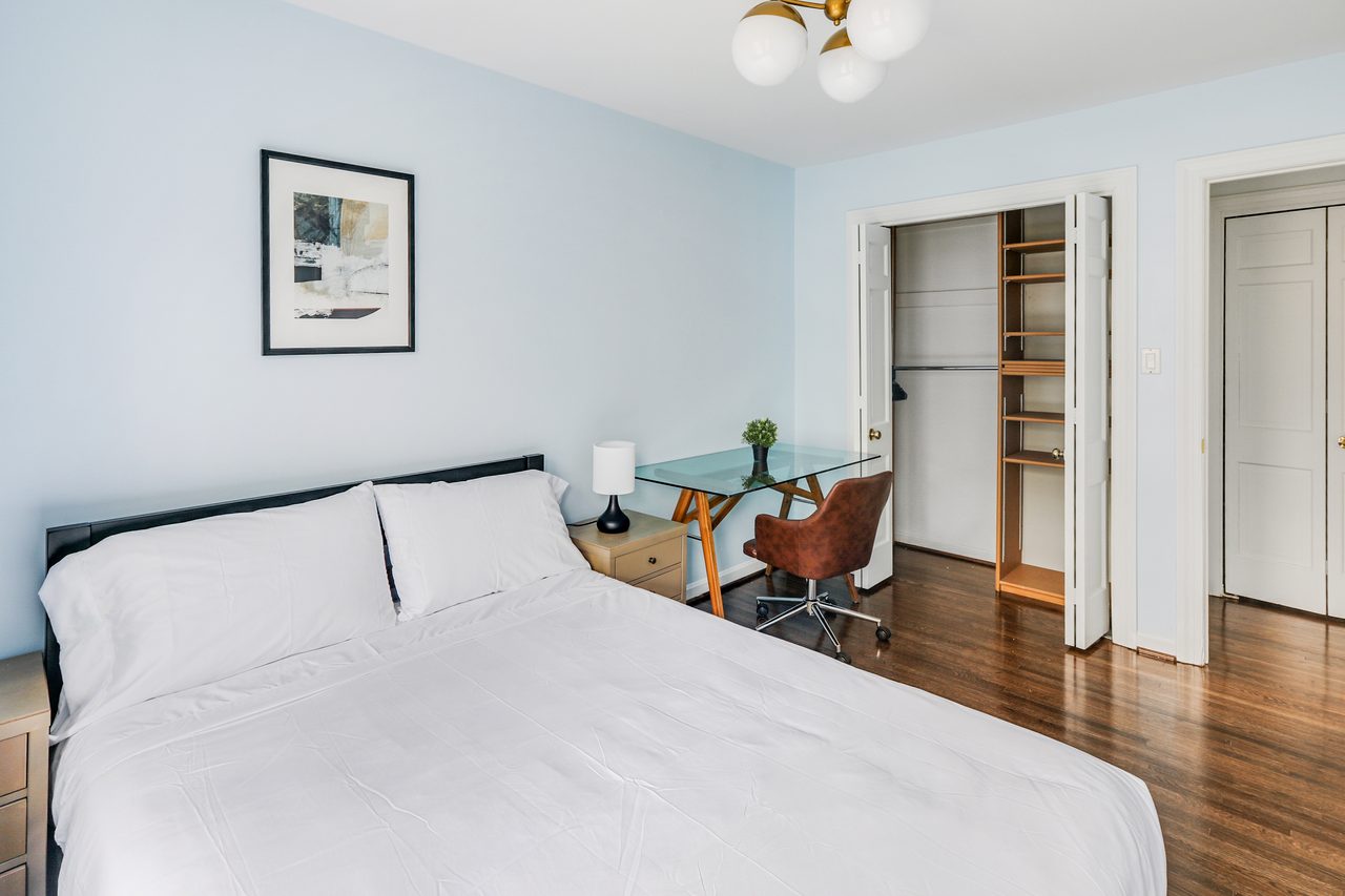  #938: Southwest Waterfront - Queen Bedroom F  -  #938: Southwest Waterfront  - Gallery -  12