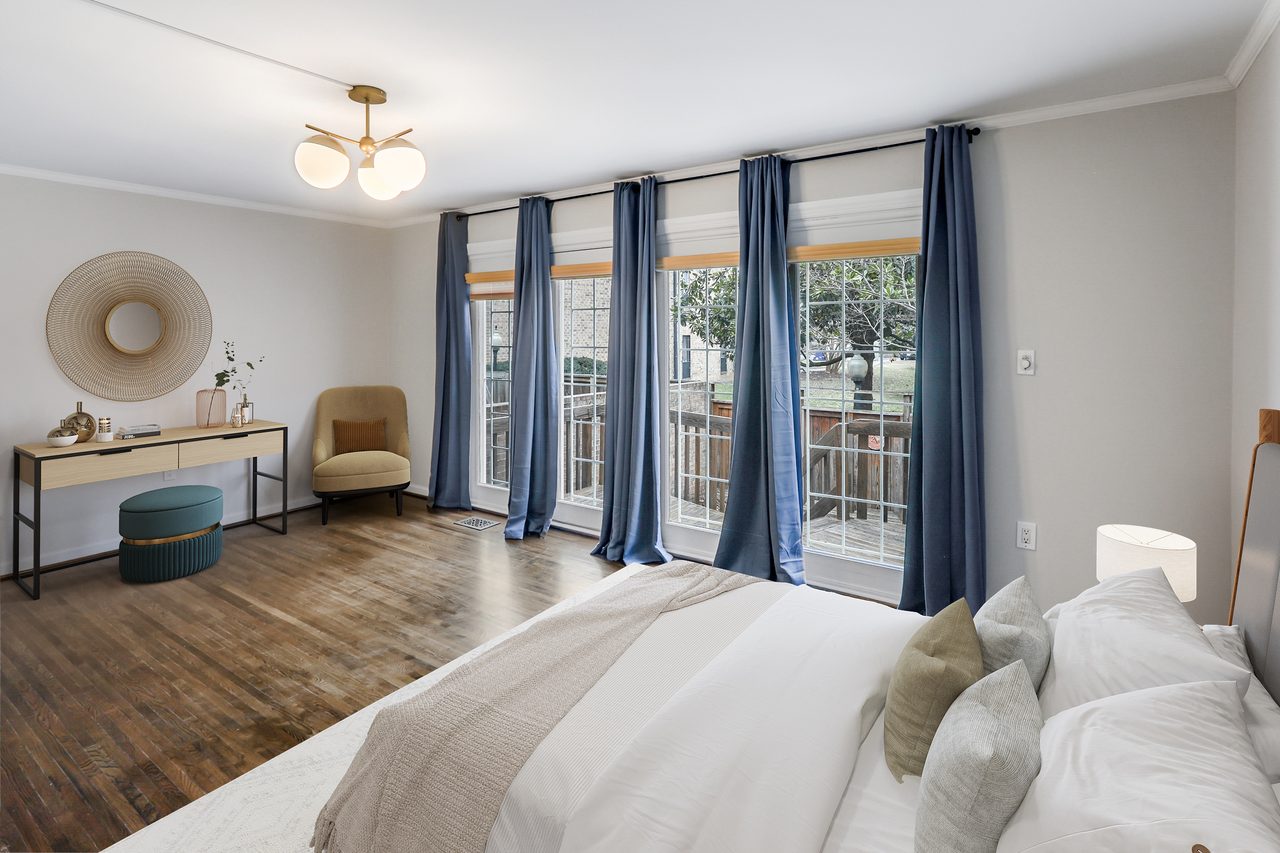 #938: Southwest Waterfront - Queen Bedroom A  -  #938: Southwest Waterfront  - Gallery -  1