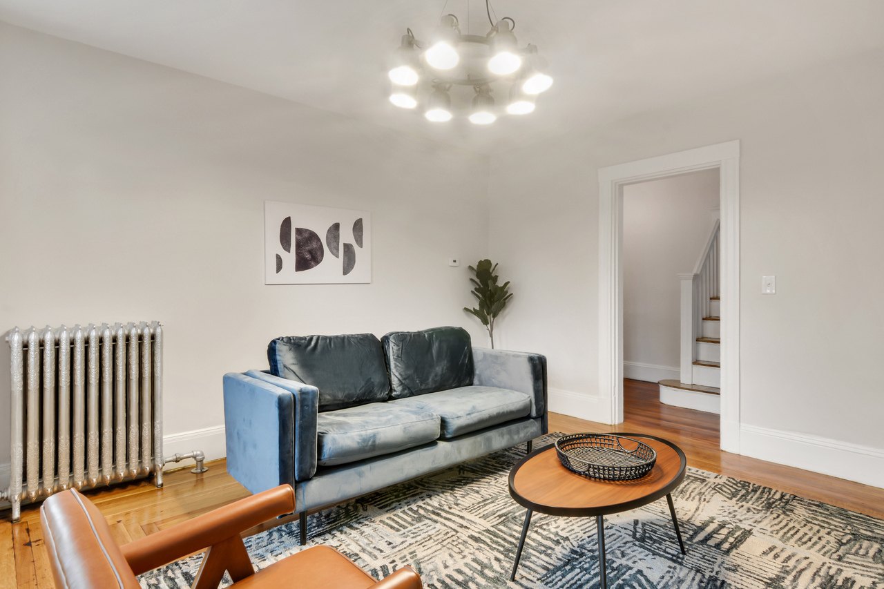 #444: Allston - Queen Bedroom A - 14