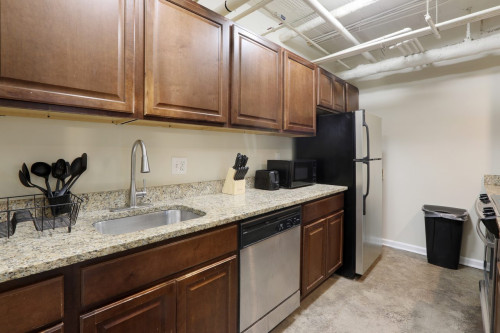 #913: Dupont Circle - Gallery - 6