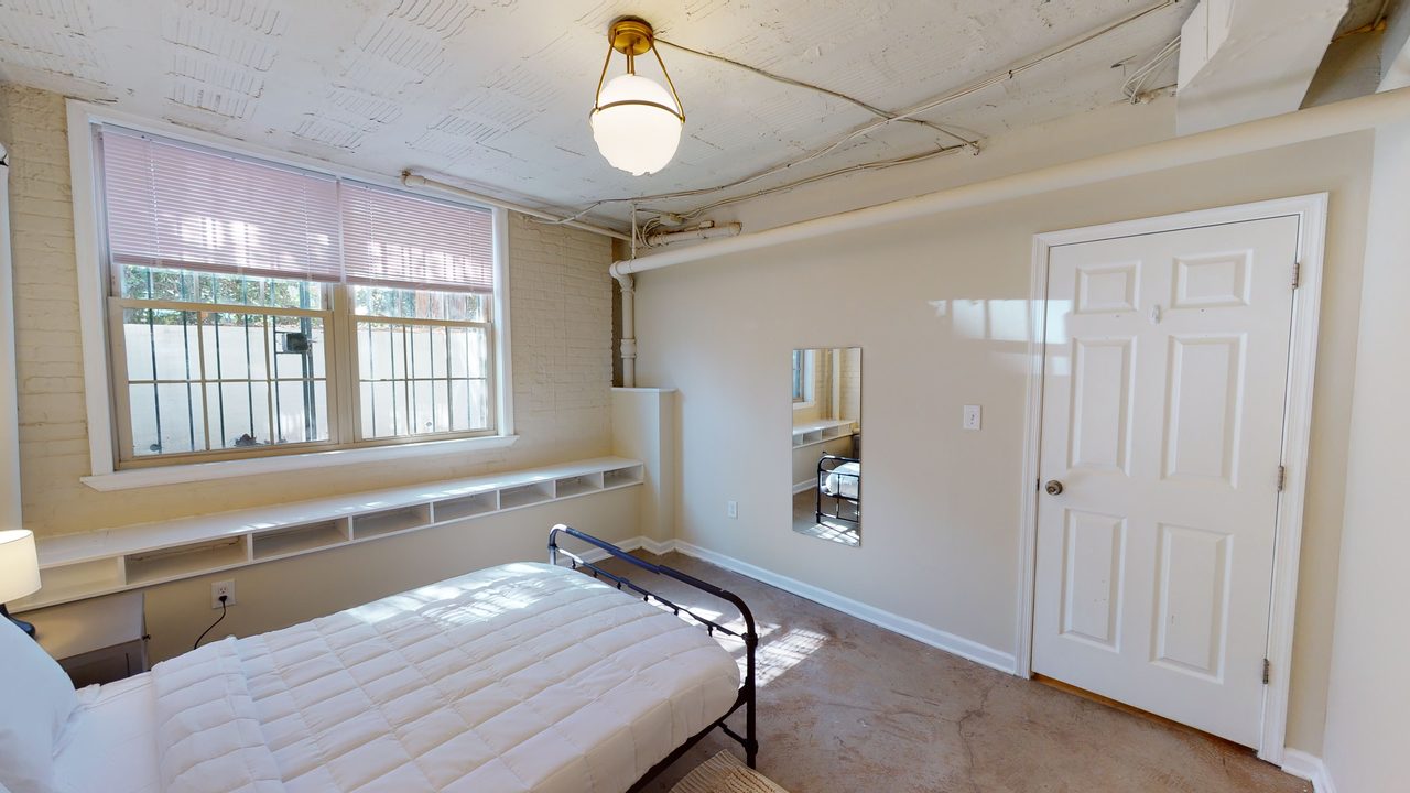  #913: Dupont Circle - Full Bedroom E  -  #913: Dupont Circle  - Gallery -  15