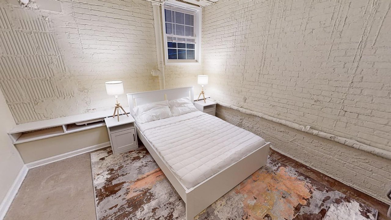  #913: Dupont Circle - Full Bedroom D  -  #913: Dupont Circle  - Gallery -  19