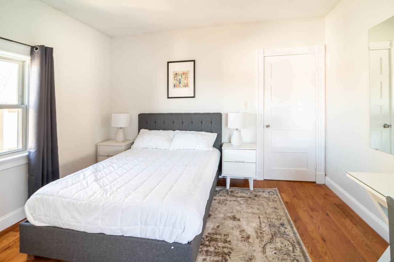 #1517: Brighton - Full Bedroom E - 3