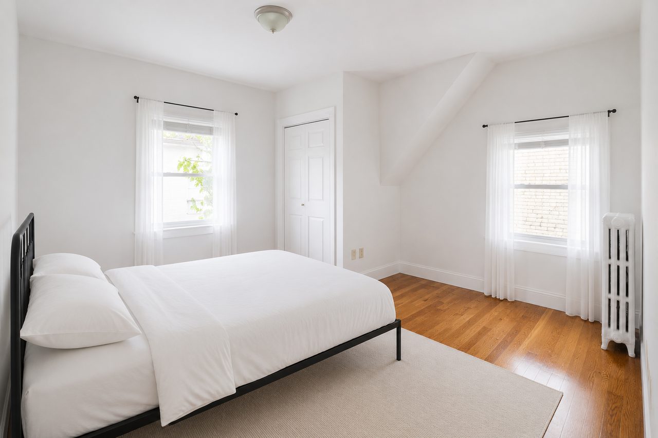 #1517: Brighton - Full Bedroom F - 19